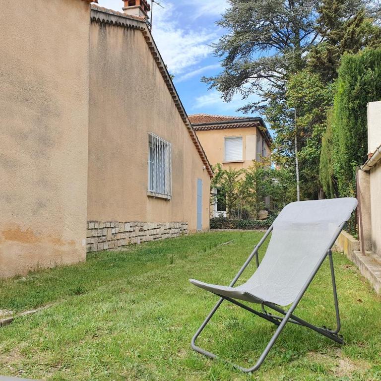 Villa Tassigny - Three-Bedroom Villa - 44
