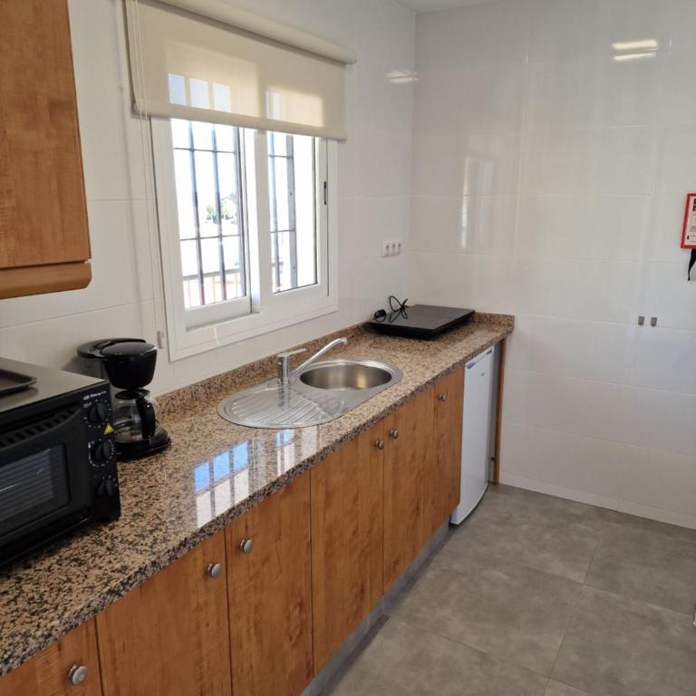 Apartamentos La Baranda - One-Bedroom Apartment - 12