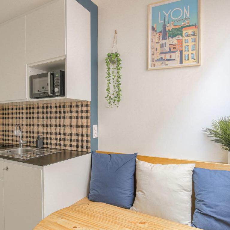 Cosy et Calme en hypercentre - Apartment - 2