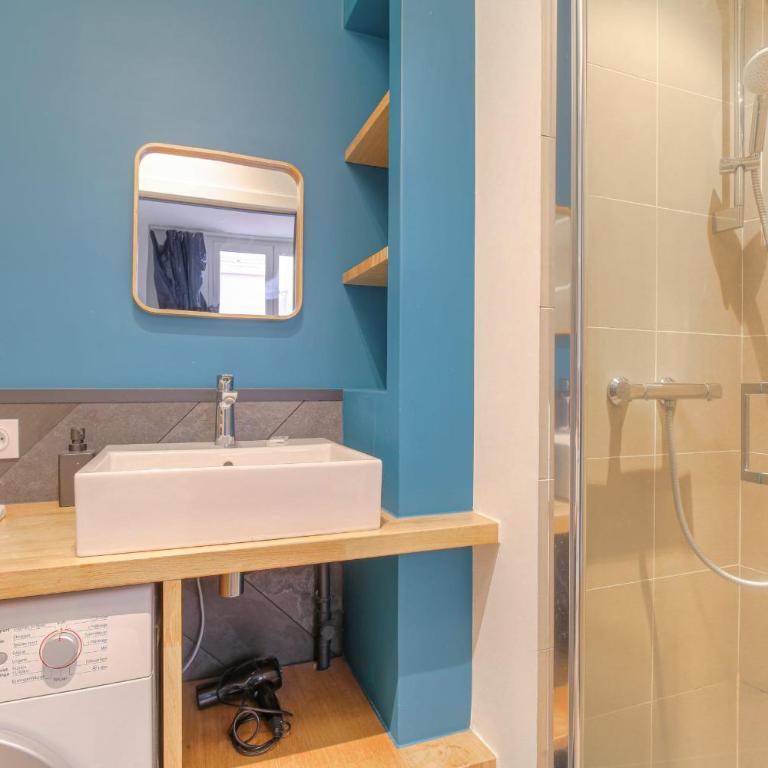 Cosy et Calme en hypercentre - Apartment - 3