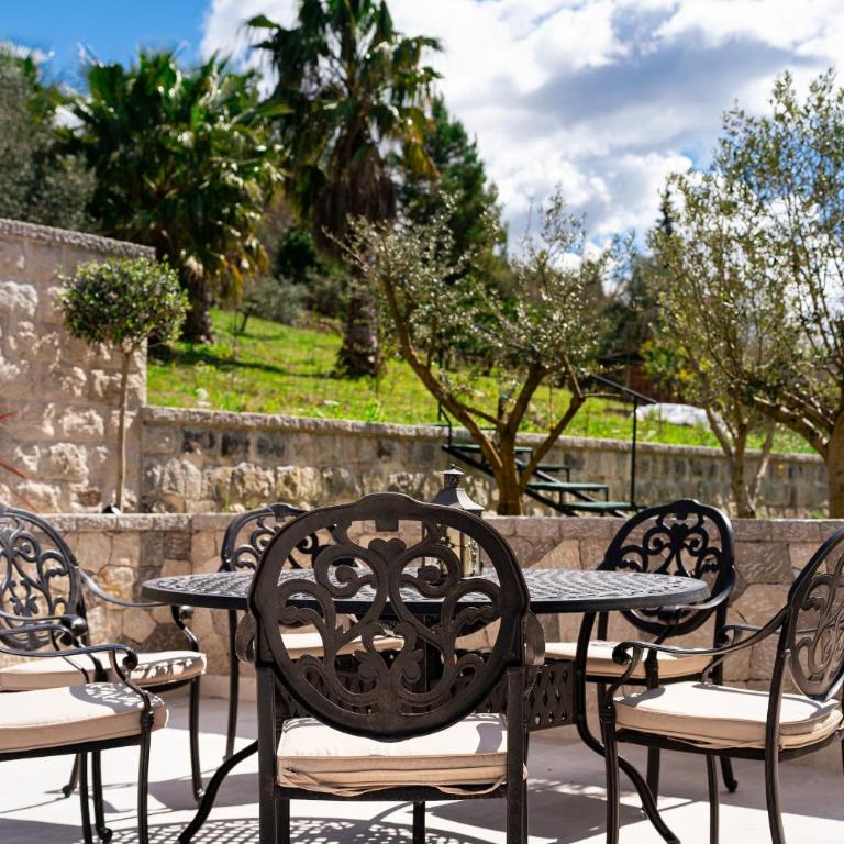 Majestic Apartment - Apartman s 1 Spavaćom Sobom i Pogledom na Bazen - 22