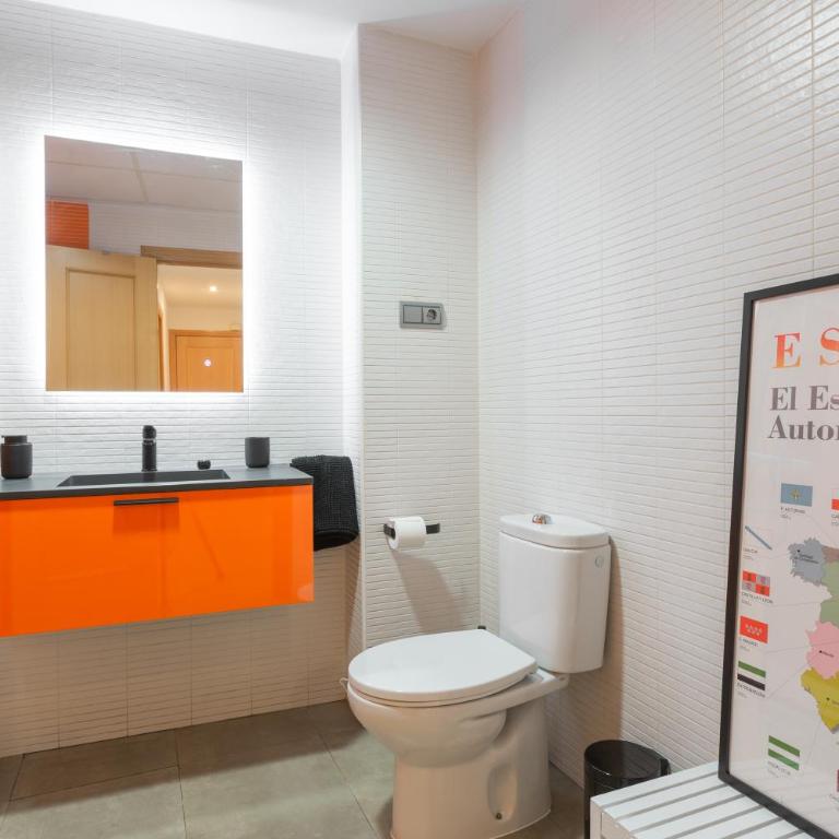 Hi Urban Málaga Centro - Apartamento de 2 dormitorios - 54