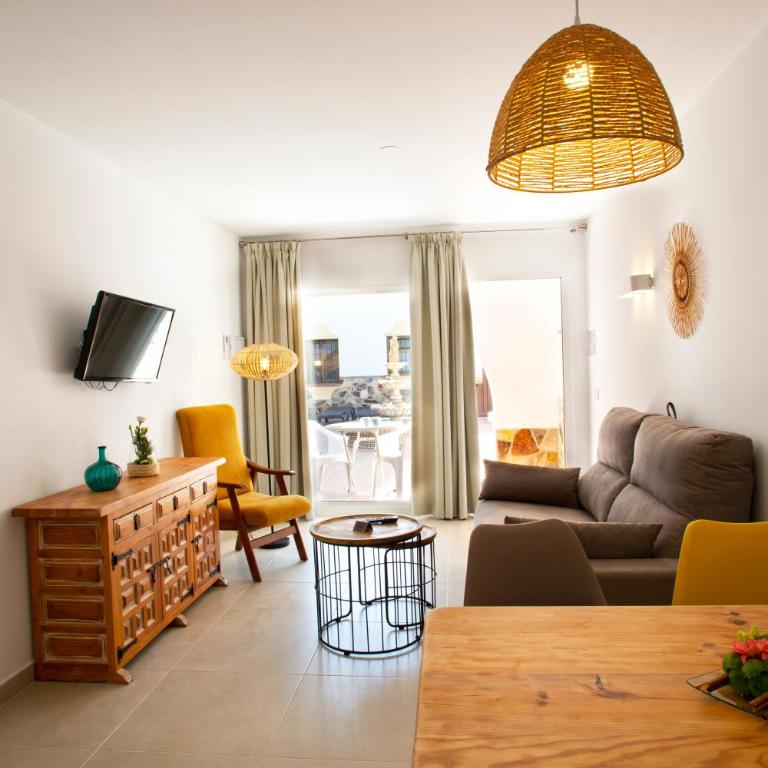 Apartamentos La Baranda - One-Bedroom Apartment - 2