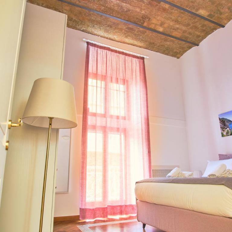 Pink Star Napoli Luxury Apartment - Two-Bedroom Apartment - 8