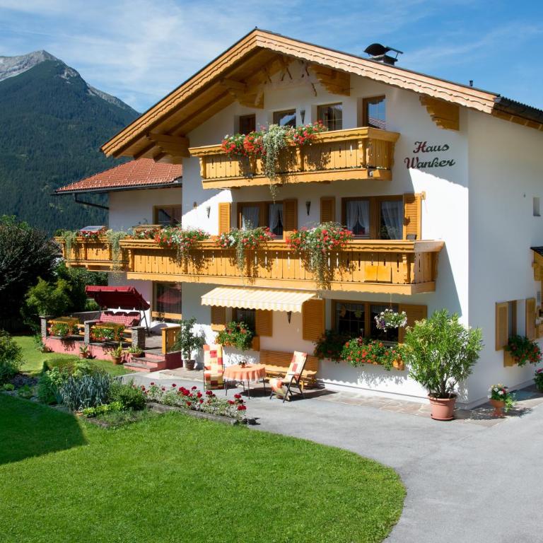 Gästehaus Wanker - Doppelzimmer mit Bergblick - 3