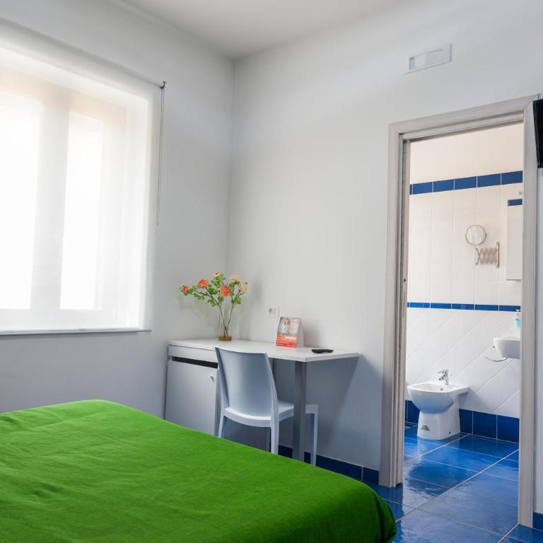 Settessenze Residence & Rooms - Camera Tripla Standard - 3