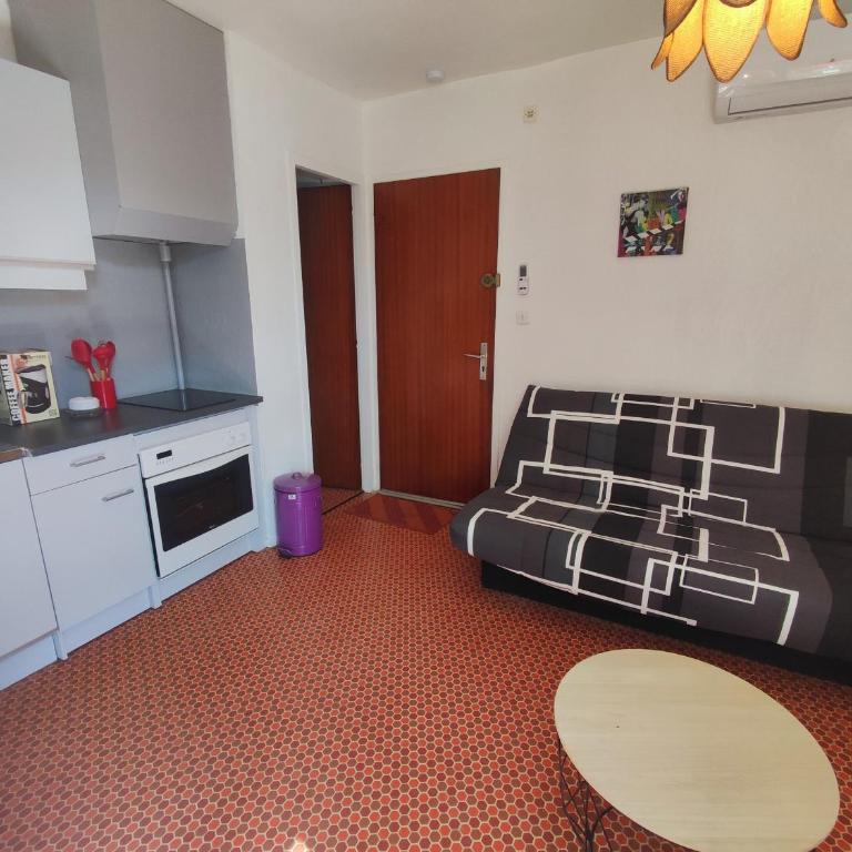 Appart climatisé 4 pers, proche plage et commerces - FR-1-776-87 - Appartamento - 6