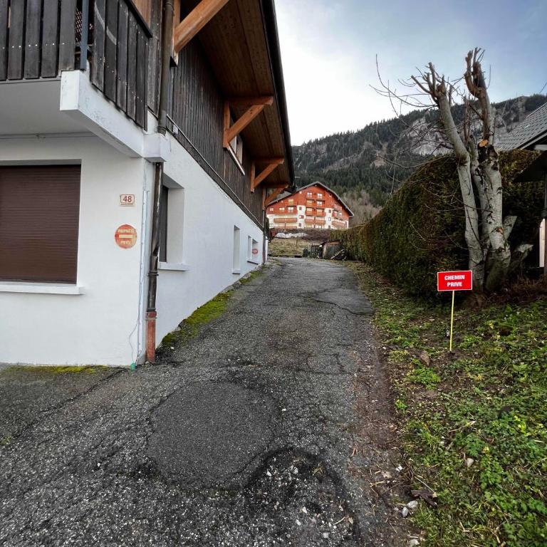 "Chez Muttie" At the heart of Thollon Resort between lake and mountain - Appartement 2 Chambres - 40
