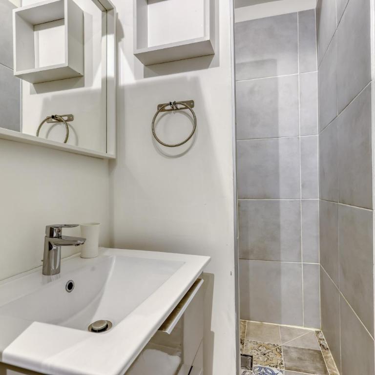 Tranquil Heaven up to 4 guests - Heart of Paris 07 - Apartamento de 2 dormitorios - 11