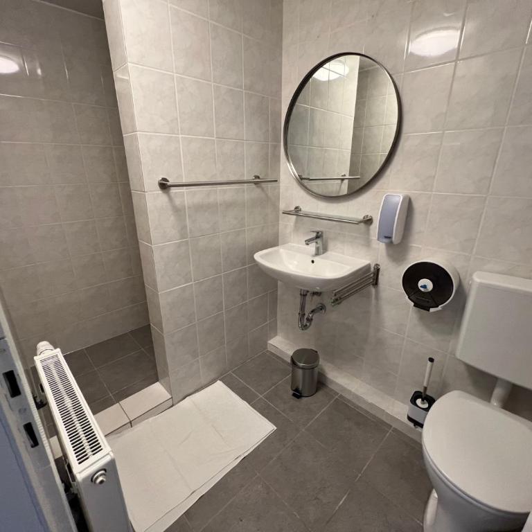 Klockerhof Appartements I Rooms - Doppel- oder Zweibettzimmer - 8