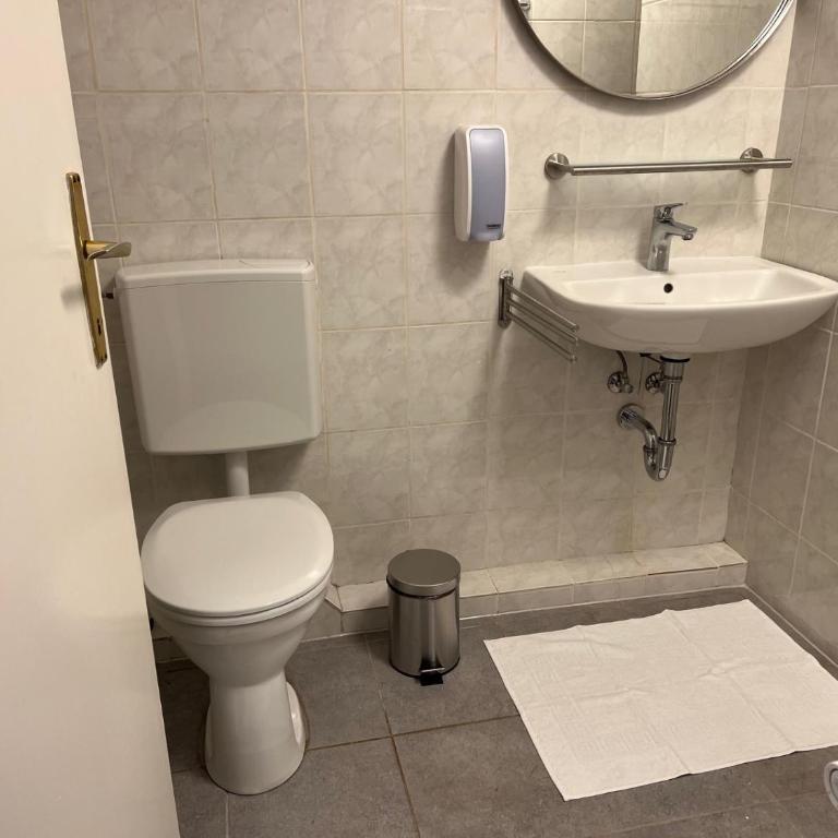 Klockerhof Appartements I Rooms - Doppel- oder Zweibettzimmer - 8