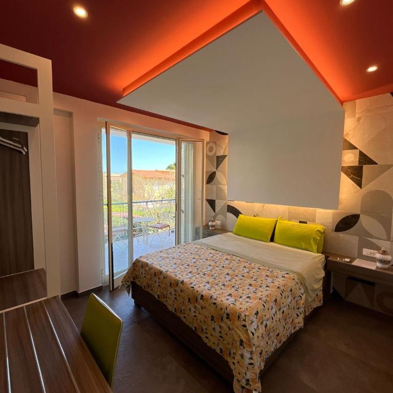 Mongibello Palace B&B - Camera King con Balcone - 6