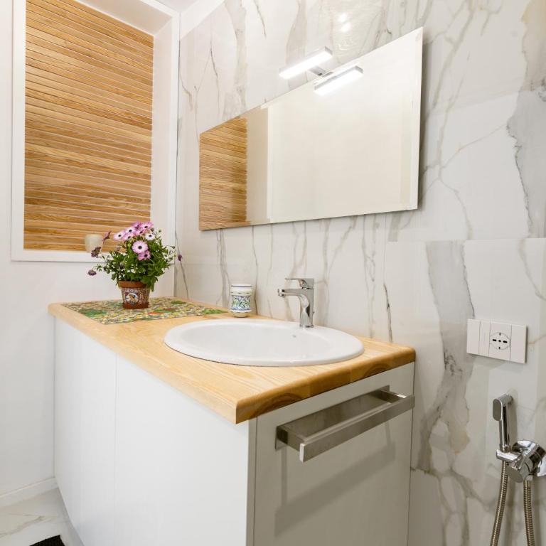 30 Balcone Bordonaro - Appartamento con 2 Camere da Letto - 21