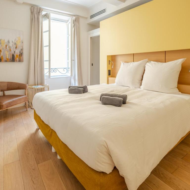 Beau Clocher - Chambre Supérieure Lit Queen-Size - 2