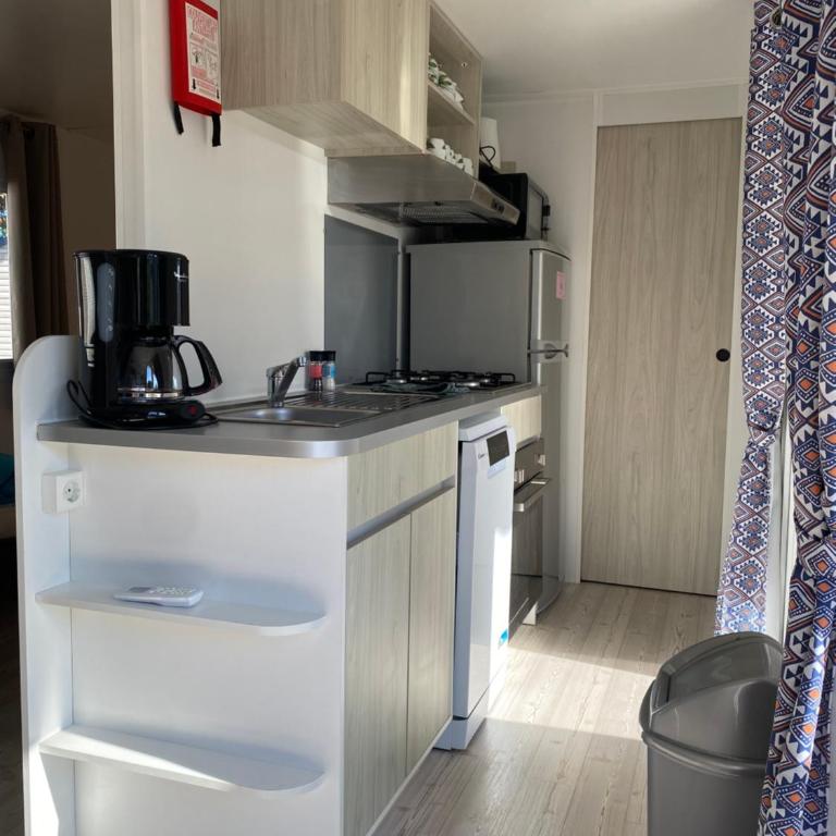 Mobil-home 5 personnes dans camping Mar Estang 4 étoiles avec accès à la plage - Mobile Home - 3