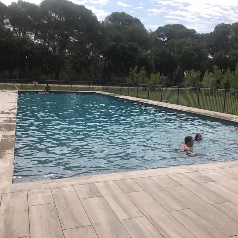 Appartement neuf, climatisé, piscine, terrasse - Appartement 2 Chambres - 1