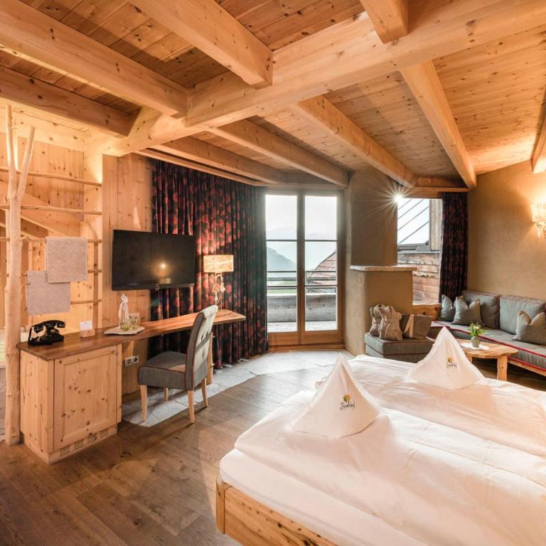 Naturhotel Lüsnerhof - Suite con vistas a la montaña - 1