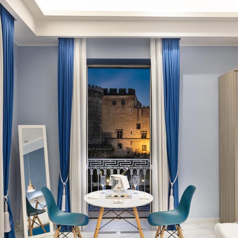 MAIN - Municipio - Suite King con Vista Mare e Vasca Idromassaggio - 1