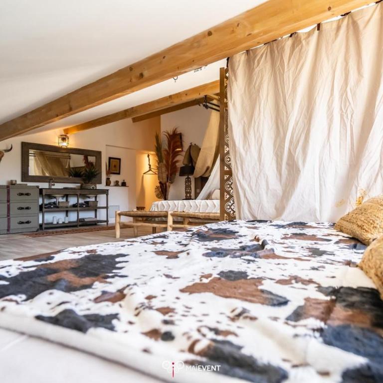 VILLA au Cap Brun, 4 belles chambres, Piscine - Deluxe Vierbettzimmer - 10
