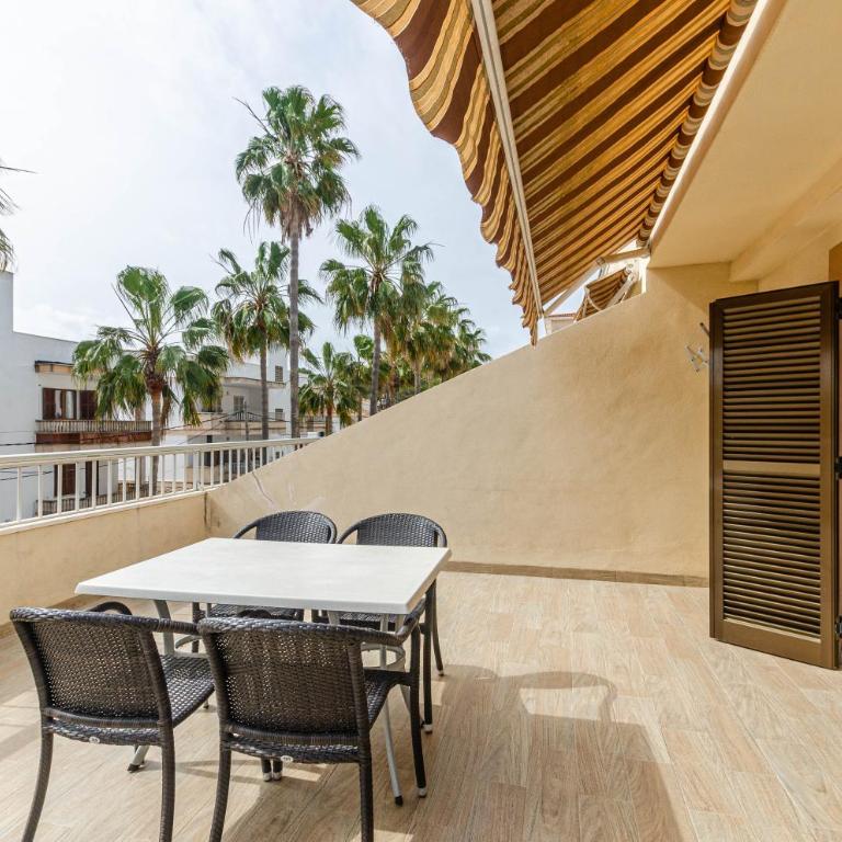 Acapulco Apartments - Apartment with Terrace - 4