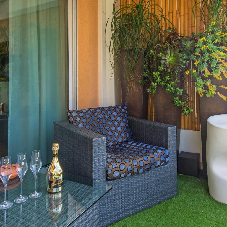 Spacieux appartement - Parking - Piscine - BV - Appartement 2 Chambres - 6