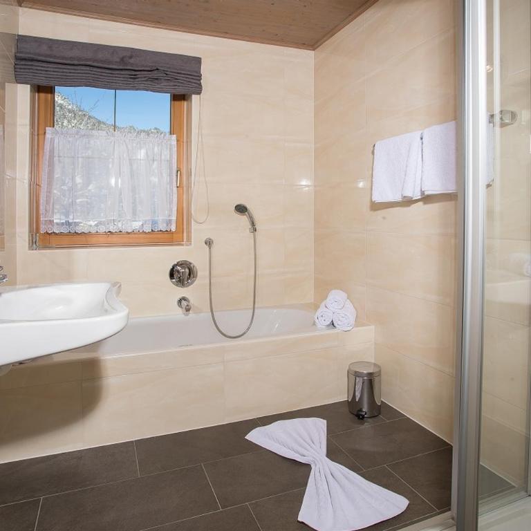 Romantik Ferienwohnungen - Apartment mit 2 Schlafzimmern - 75 m² - 5