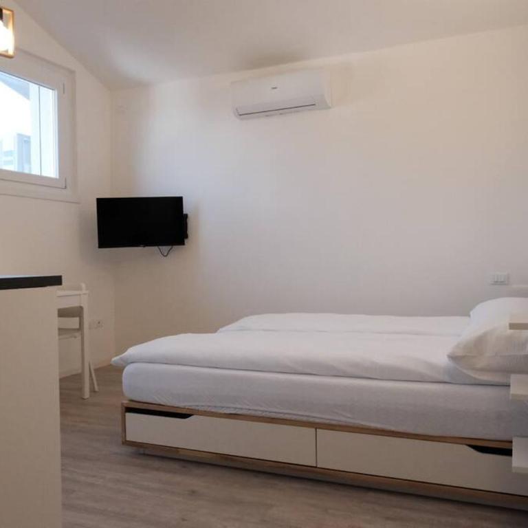 Una piccola finestra su Trento - One-Bedroom Apartment - 5