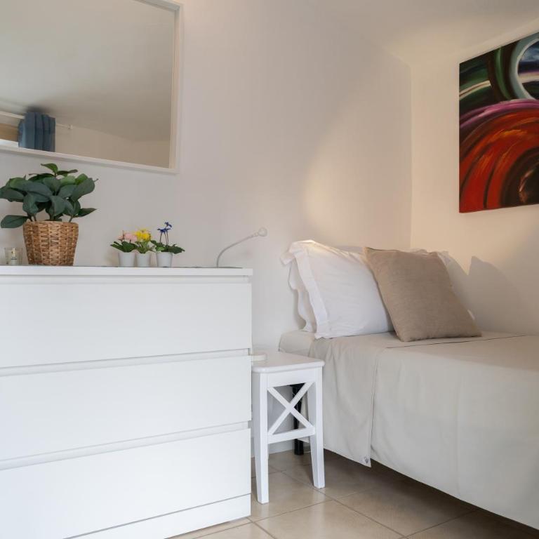 Wish Apartment - Catania Centro Storico - Appartamento con 2 Camere da Letto - 33