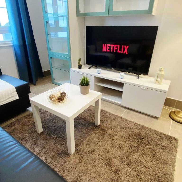 Apartamento en C/ León y Castillo (C/ Real) Centro de Arrecife - Apartamento de 1 dormitorio - 6