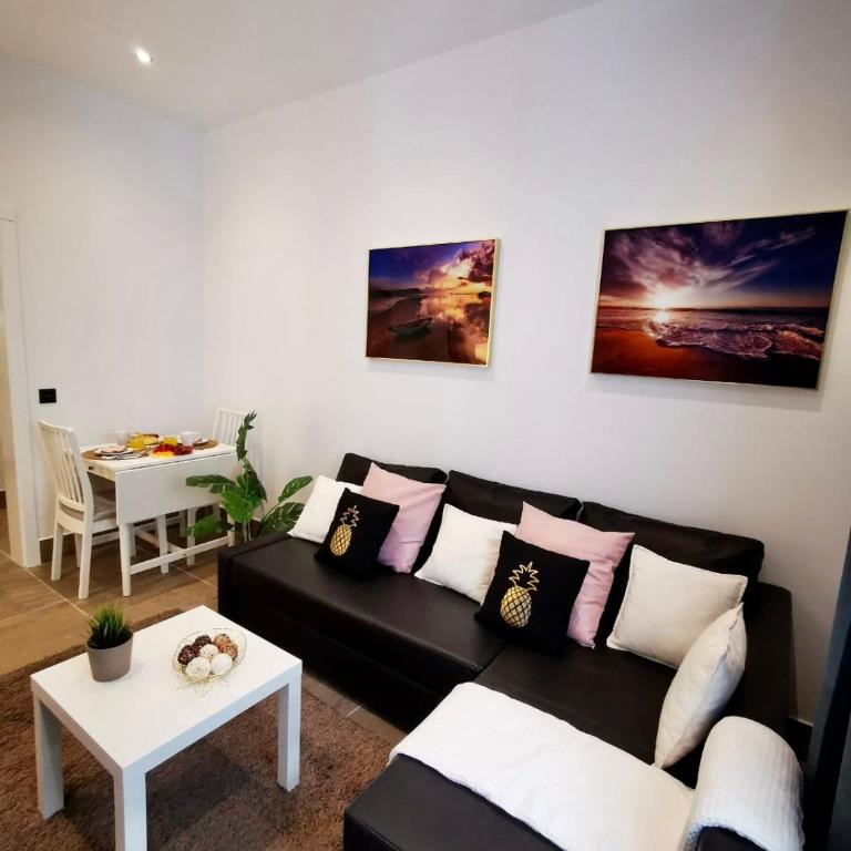 Apartamento en C/ León y Castillo (C/ Real) Centro de Arrecife - Apartamento de 1 dormitorio - 9