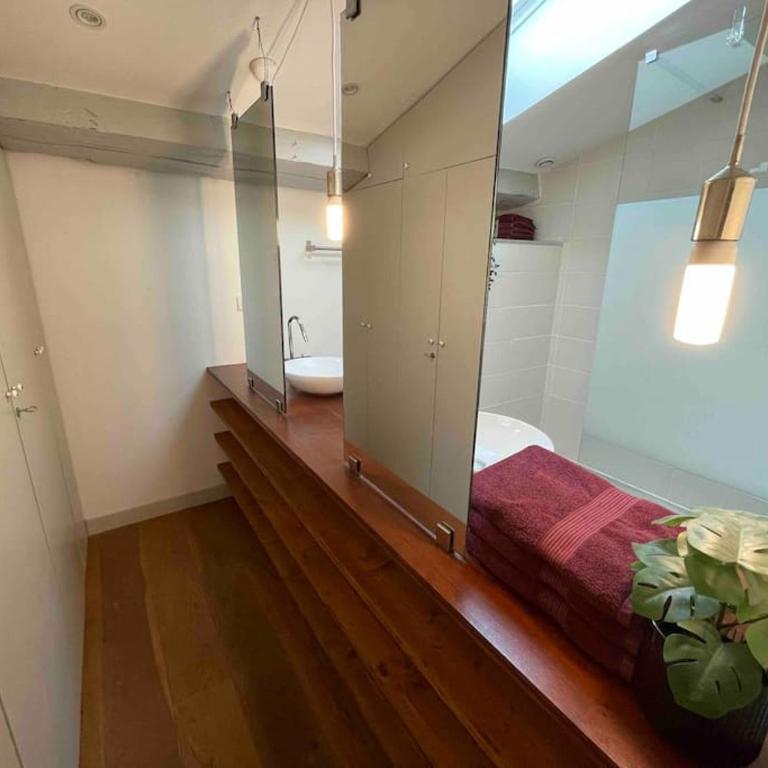 Jennys-Getaways Sunny Apartment Close Cité du Vin - Appartement 3 Chambres - 33