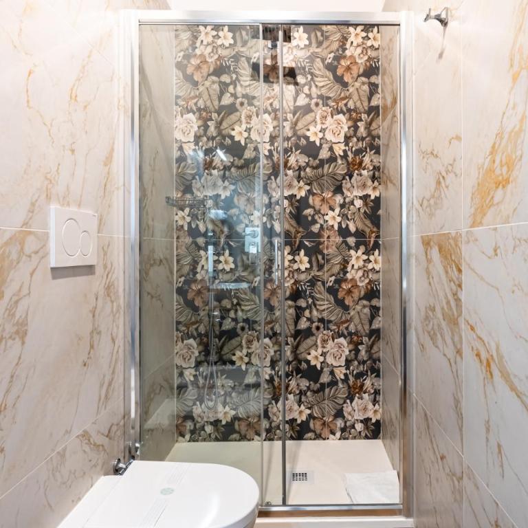 Affittacamere Casalí - Camera Matrimoniale con Bagno Privato - 14