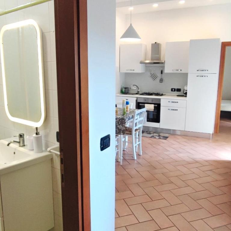 Casa vacanze frate Elia - A 50 mt dalla Basilica di San Francesco - Appartamento Standard - 11