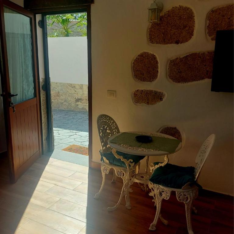 Casa Roberta Aire - One-Bedroom Apartment - 13