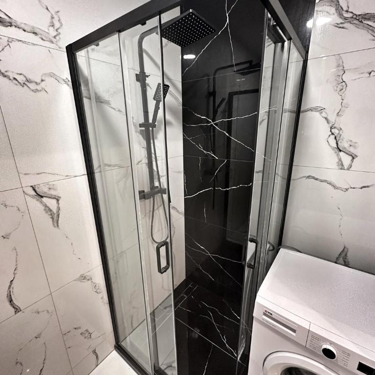 Humland - One-Bedroom Apartment - 10