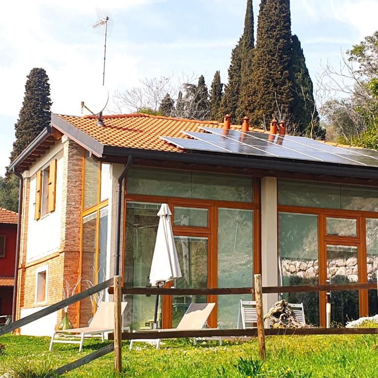 Agriturismo Podere Nigriano - Camera King con Vista Lago - 8