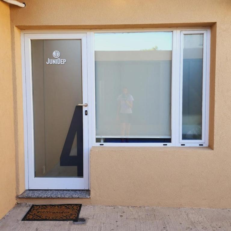 Junidep - Alquiler Temporario - Deptos Nuevos! - Apartamento de 1 dormitorio - 2