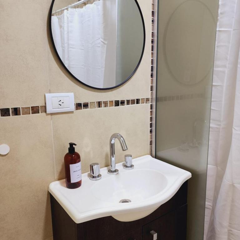 Junidep - Alquiler Temporario - Deptos Nuevos! - One-Bedroom Apartment - 5
