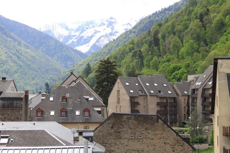 Luchon plein centre, Ski, Soleil et Eaux thermales 100m Remontée 400m Thermes - Apartamento - 15