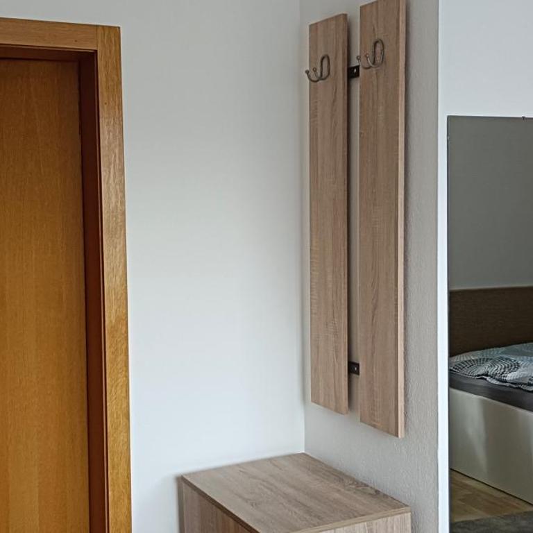 Ring Gästehaus - Doppelzimmer mit eigenem externen Bad - 16