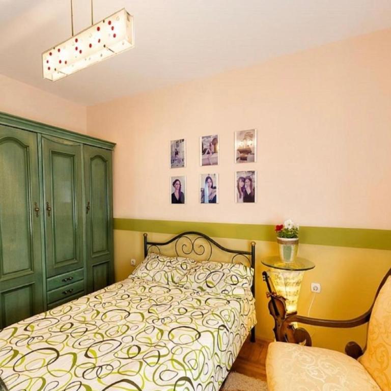 Gala’s Miracle Garden - Kuća s 5 Spavaćih Soba - 20