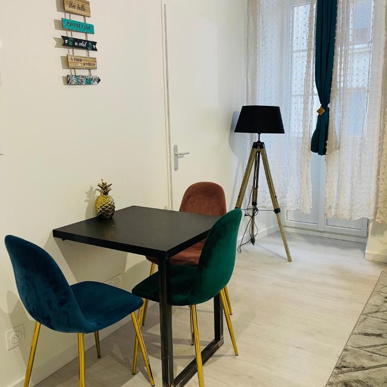 LE CAUBOUS Plein centre Appartement calme avec chambre et cuisine équipée - Appartement 1 Chambre - 3