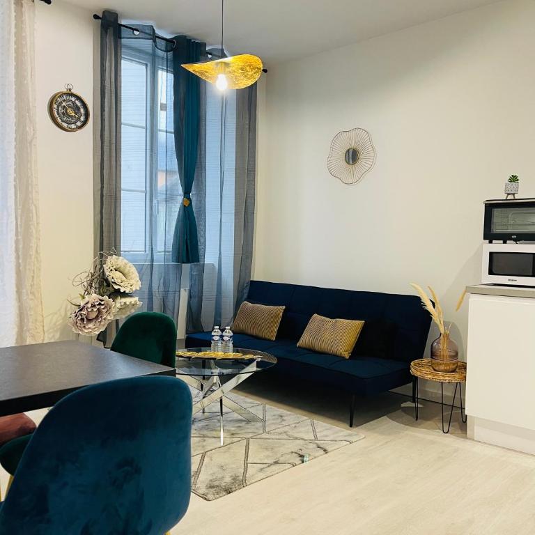 LE CAUBOUS Plein centre Appartement calme avec chambre et cuisine équipée - Appartement 1 Chambre - 4