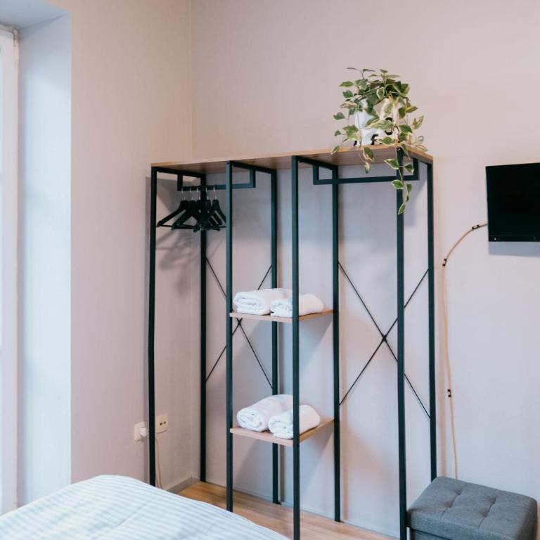 Mountain View Salzburg - SELF CHECK-IN - Apartments - Apartment 2, ground floor with small terrace - 11