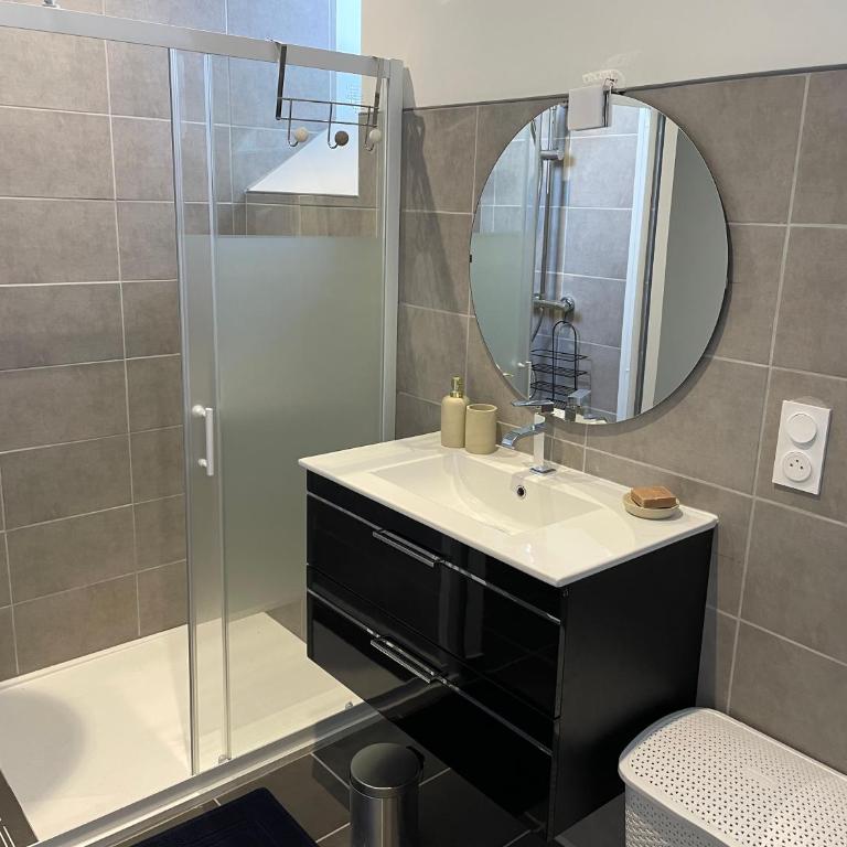 LE CAUBOUS Plein centre Appartement calme avec chambre et cuisine équipée - Appartement 1 Chambre - 10