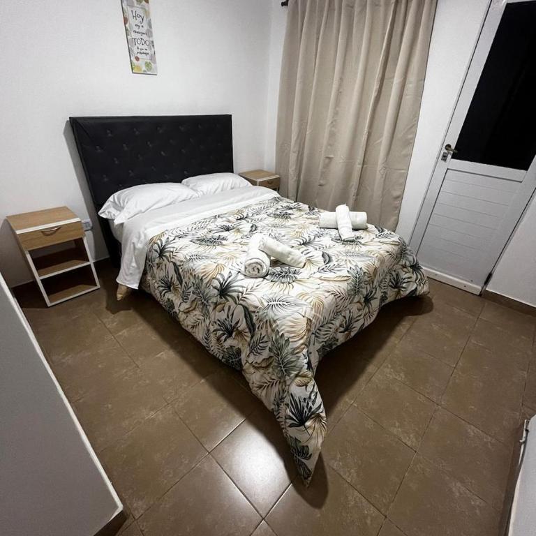 hospedaje LH primero E a 15 minutos del aeropuerto ezeiza - Apartamento Dúplex - 8