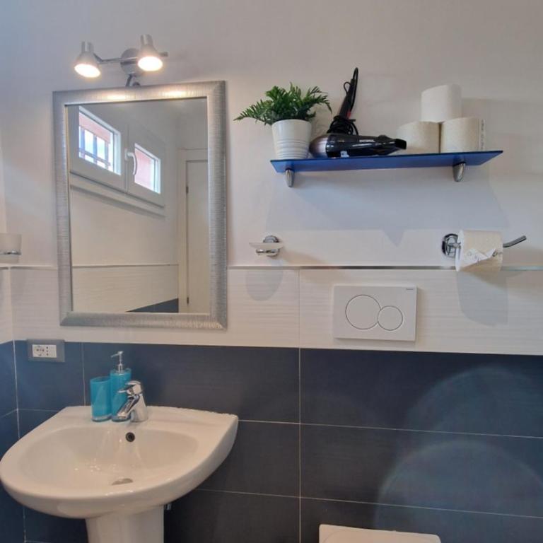 LG colosseum Rome apartment - Two-Bedroom House - 24