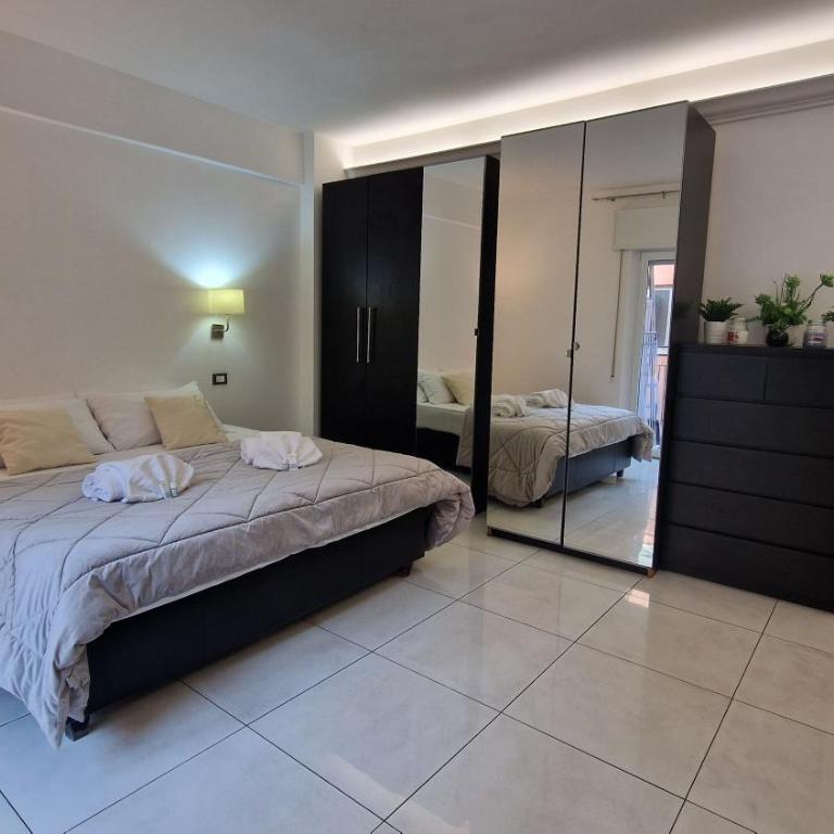 LG colosseum Rome apartment - Two-Bedroom House - 28