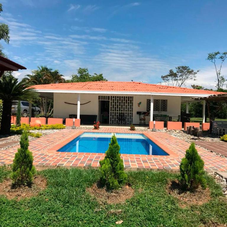 Casa La Esmeralda Acacias - Meta - Casa de 4 dormitorios - 1