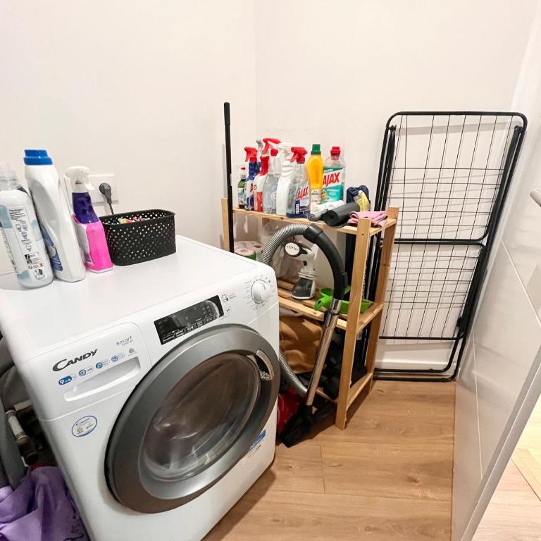 Chambre Privée Accès Piscine - Chambre Double avec Salle de Bains Privative - 15